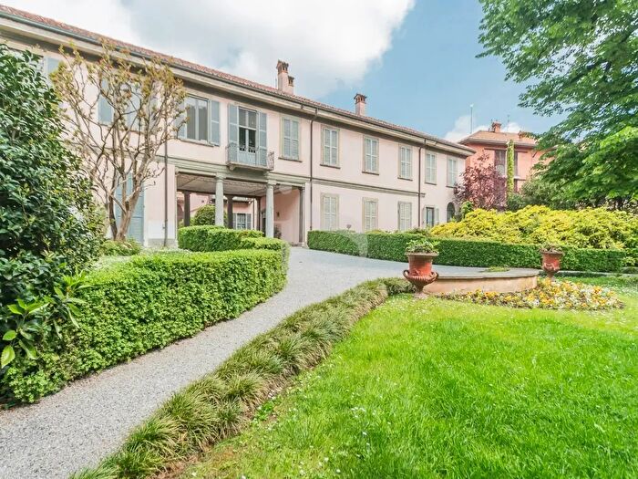 Appartamento trilocale in vendita in Via Giuseppe Parini, Briosco