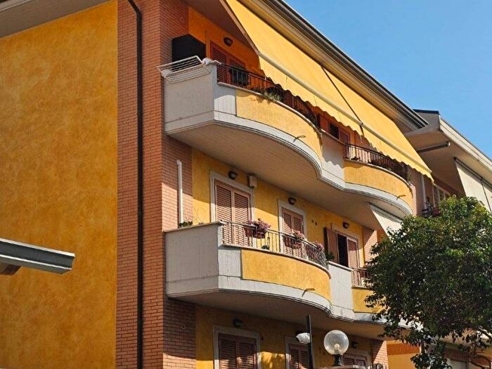 Appartamento trilocale in vendita in Via Marsala, Centro, Latina