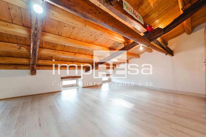 Casa con 5 locali in vendita in Via Borgo Sonego, Fregona