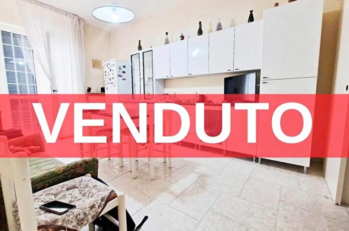 Appartamento con 5 locali in vendita in Via Parigi Andria Andria Zona Pineta Via Trani Villa, Andria