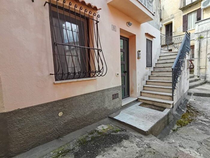 Appartamento bilocale in affitto in Via Agricoltori, Centro Storico, Catanzaro