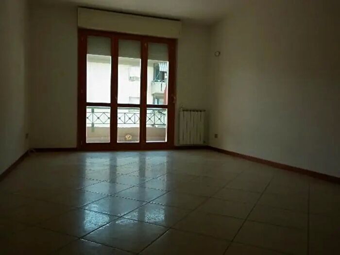 Appartamento bilocale in affitto in Carrara