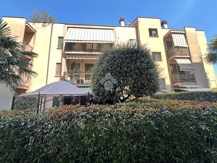 Appartamento monolocale in vendita in Via Cicerone, Seregno