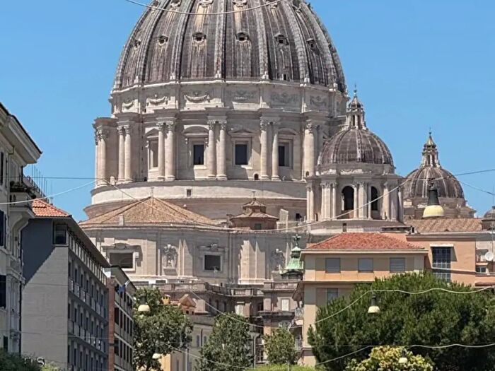 Appartamento trilocale in affitto in Piazza di Santa Maria alle Fornaci, Roma