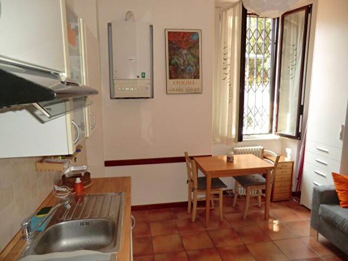 Appartamento monolocale in affitto in Via Tertulliano, Lodi Brenta, Milano