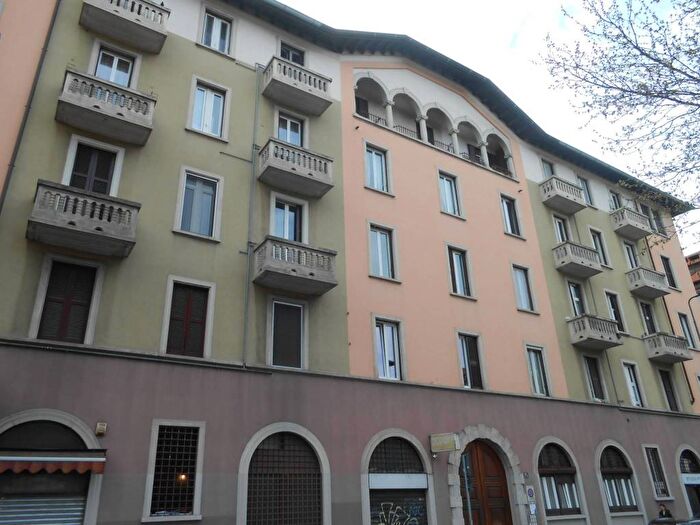 Appartamento monolocale in affitto in Via Francesco Barbieri, Corso San Gottardo, Milano