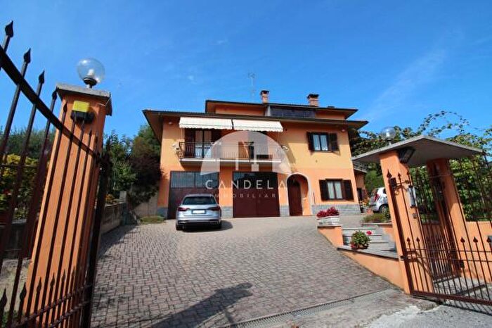 Casa con 6 locali in vendita in Via del Bricchetto, Vicoforte