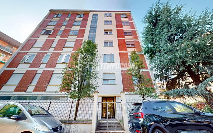 Appartamento quadrilocale in vendita in Via Giorgio Susani, Mantova