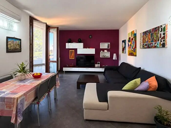 Appartamento trilocale in vendita in Via Torre Rossa, Montechiarugolo