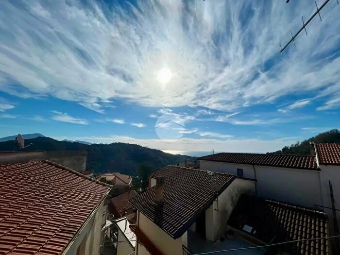 Appartamento trilocale in vendita in Via Roma, Santa Marina