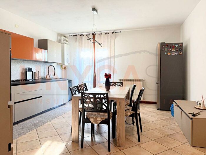 Appartamento quadrilocale in affitto in Via Dante, Centro, Grisignano di Zocco