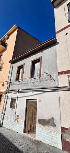 Casa trilocale in vendita in Montenero Di Bisaccia