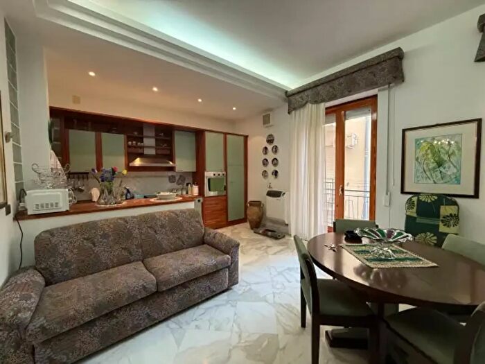 Appartamento quadrilocale in affitto in Via Giovanna d'Arco, Alcamo