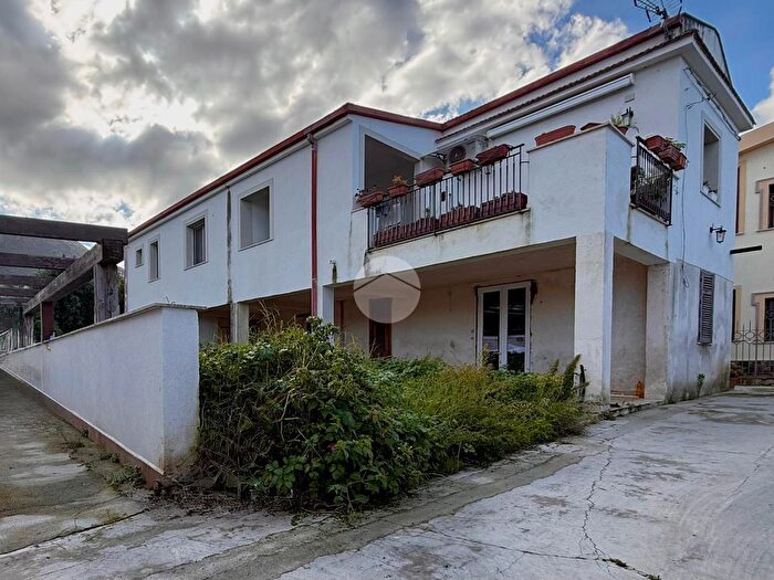 Casa con 5 locali in vendita in Via Angelo Morello, Carini