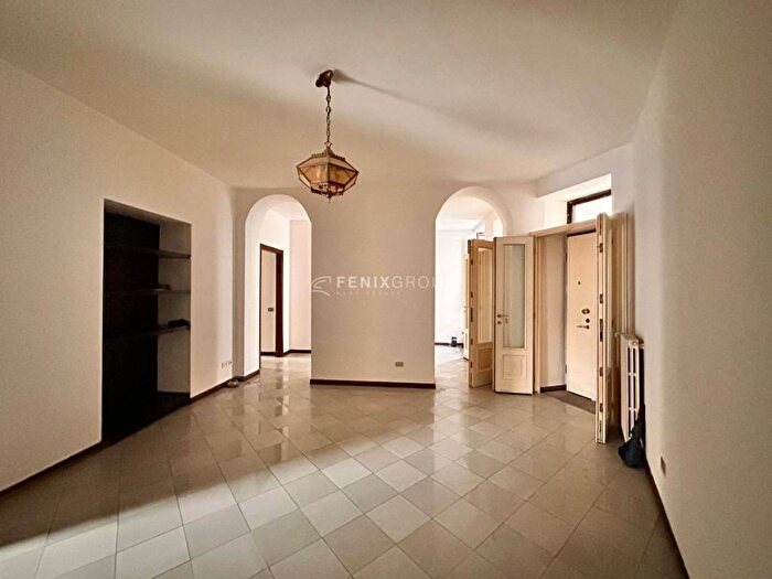 Appartamento trilocale in affitto in Via dei Transiti, Parco Trotter, Milano