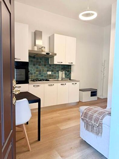 Appartamento bilocale in affitto in Via Costanza, Washington, Milano