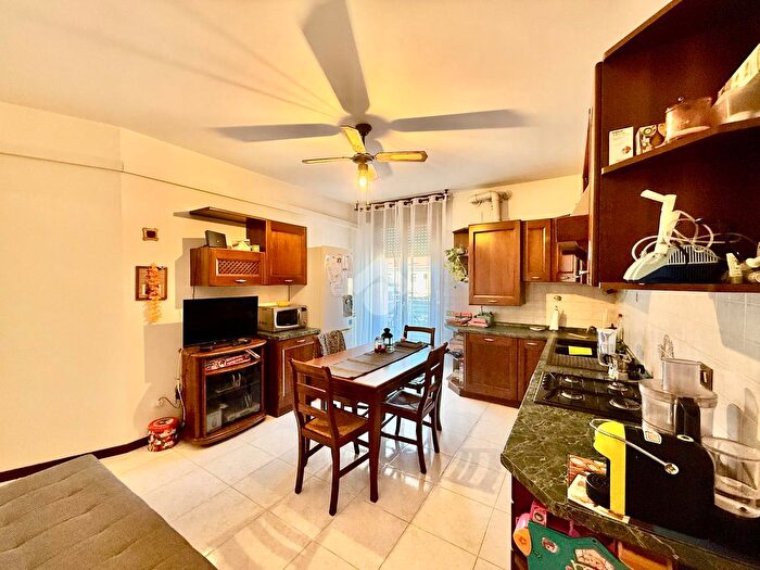 Appartamento trilocale in vendita in Via Pietro Selvatico, Veggiano