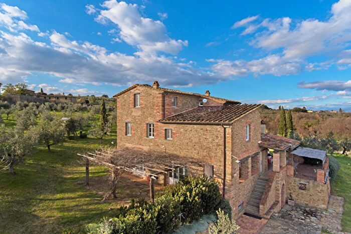 Casa in vendita in Civitella In Val Di Chiana