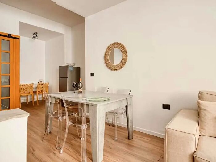 Appartamento monolocale in affitto in Via Marco Aurelio, Milano