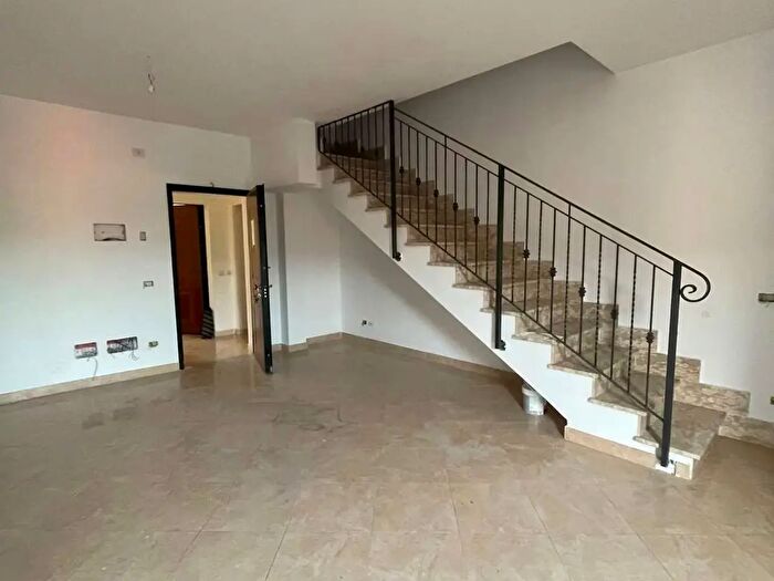 Appartamento quadrilocale in vendita in Via Marano, Ceccano