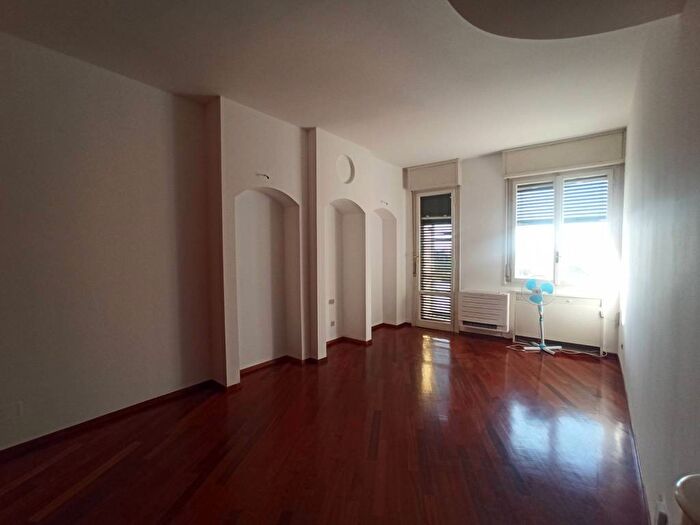 Appartamento quadrilocale in affitto in Via Don Luigi Sturzo, Saragozza fuori Porta, Bologna