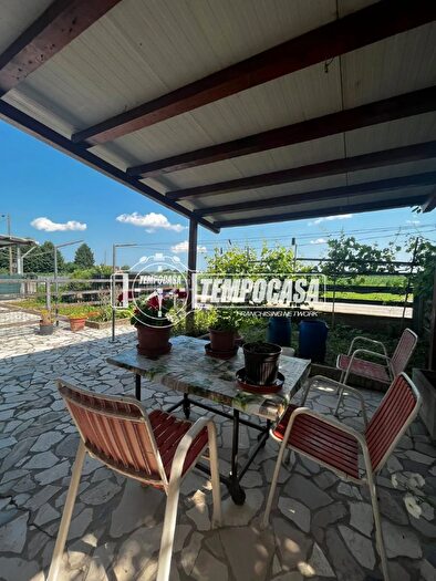 Appartamento quadrilocale in vendita in Via Garda Menata Campotto, Argenta