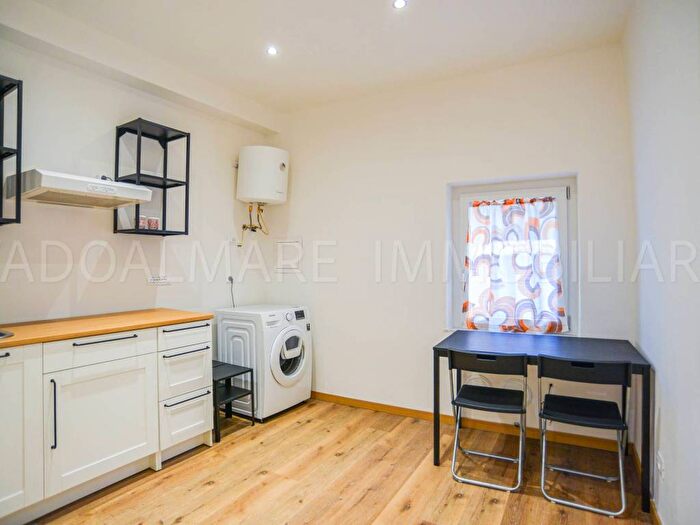 Appartamento bilocale in affitto in Via Emilio Parodi, Centro, Quiliano