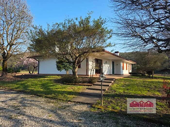 Casa con 5 locali in affitto in Viale Sant'Agostino, Vicenza