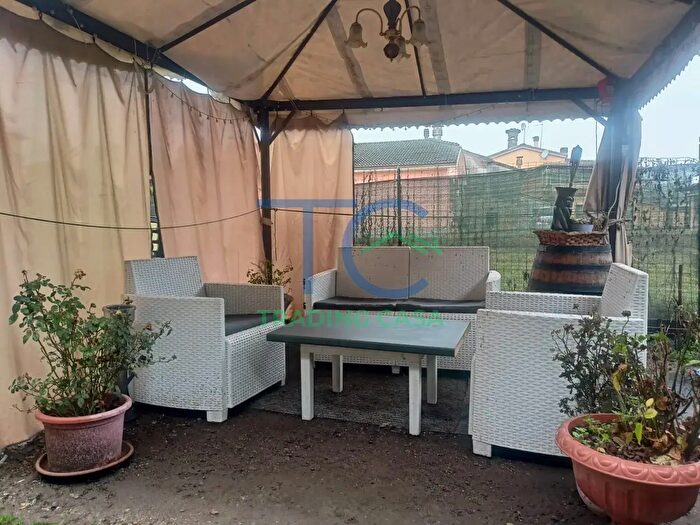 Casa con 6 locali in vendita in Frazione Chero, Carpaneto Piacentino