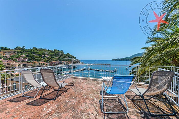 Casa con 7 locali in vendita in Via Salita Capo San Giovanni, Porto Azzurro