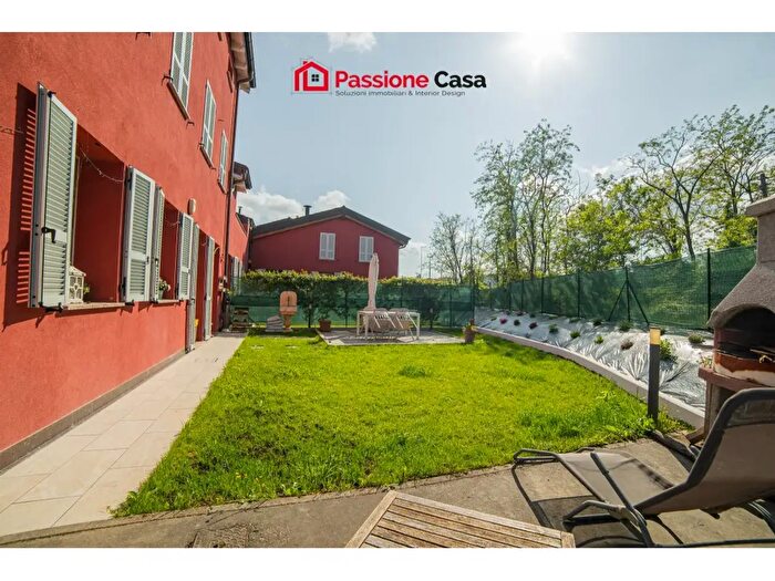 Appartamento trilocale in vendita in Parma