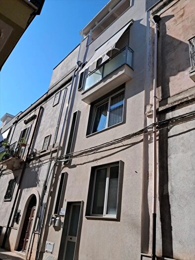 Appartamento con 6 locali in vendita in Modugno