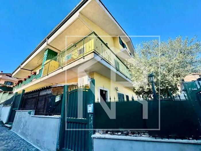 Casa quadrilocale in vendita in Via Germania, Guidonia Montecelio