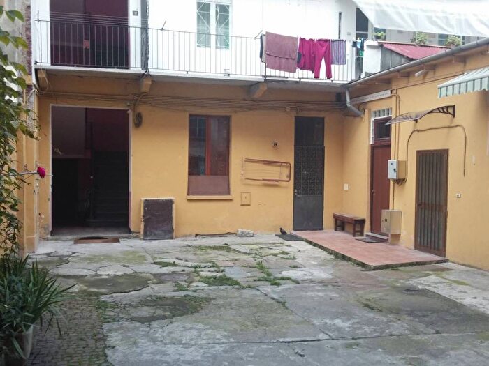 Appartamento bilocale in affitto in Via Sassari, Aurora, Torino