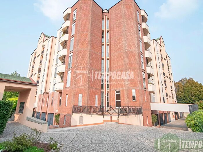 Appartamento bilocale in vendita in Via Leo Sorteni, Monza