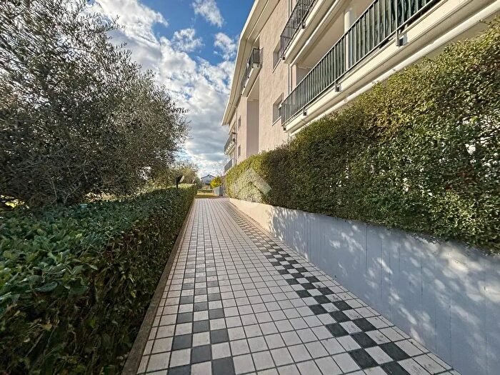 Appartamento quadrilocale in vendita in Via Caduti di Nassirya, Notaresco