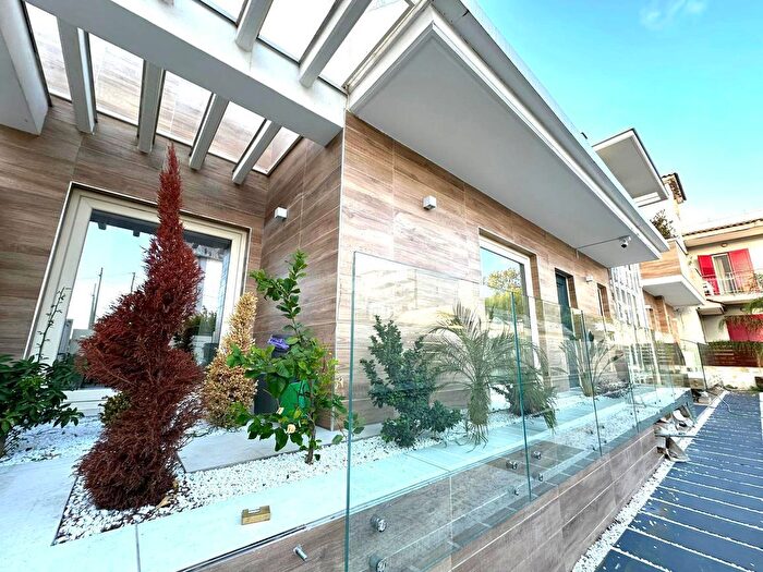 Casa quadrilocale in vendita in Via Cristoforo Colombo, Scafati