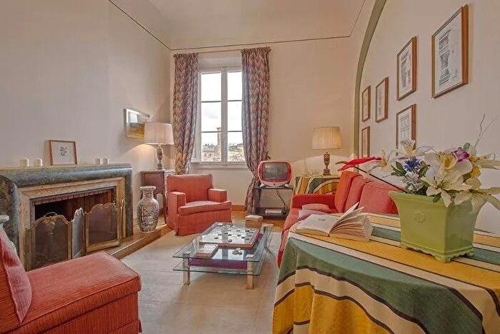 Appartamento quadrilocale in affitto in Via della Vigna Nuova Firenze, Firenze