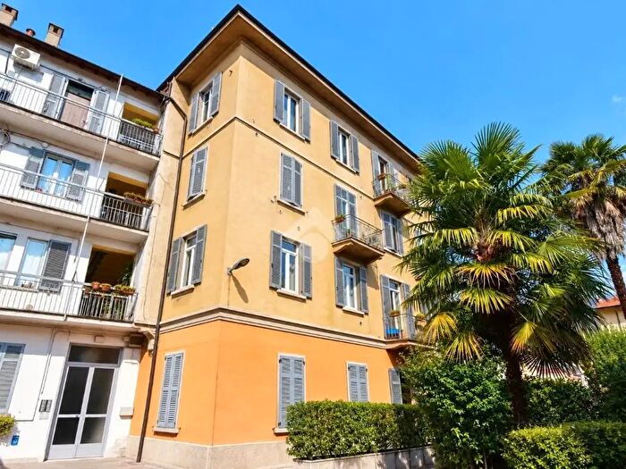 Appartamento bilocale in vendita in Via Andrea Alciato, Como