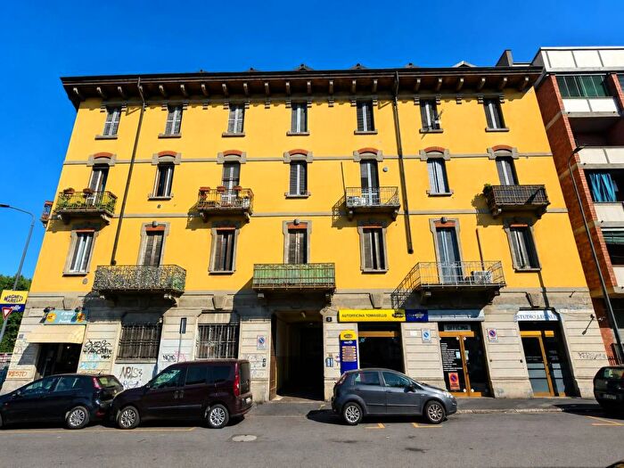 Appartamento bilocale in affitto in Viale Eugenio Brizi, Corvetto, Milano