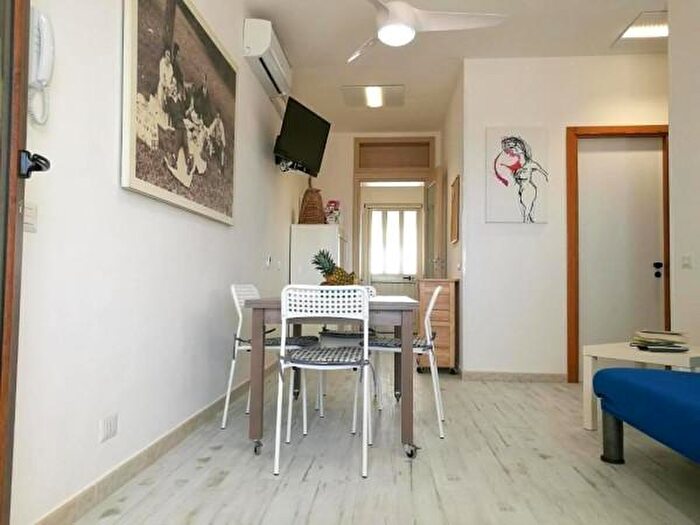 Appartamento quadrilocale in vendita in Via Felice Cavallotti, Salve