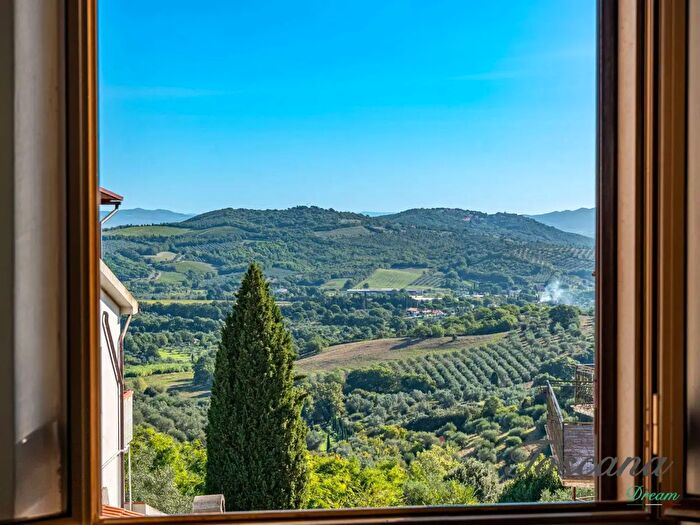 Appartamento trilocale in vendita in Via dello Sbocco a, Gavorrano