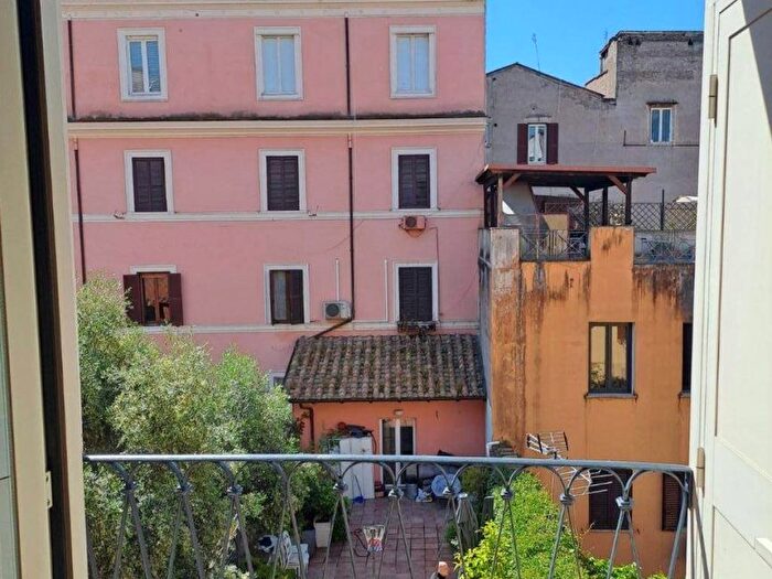 Appartamento monolocale in affitto in Via Cimarra, Monti, Roma