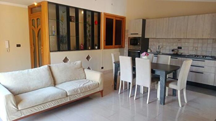 Casa con 6 locali in vendita in Via Annunziata, Gualtieri Sicamino