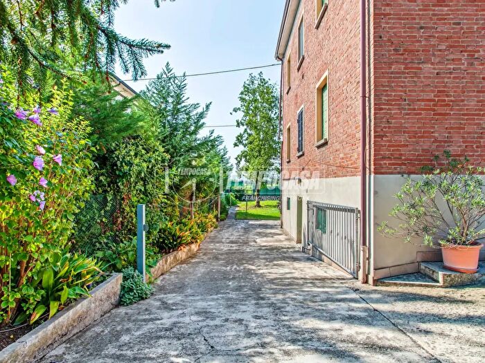 Casa con 6 locali in vendita in Via Louis Pasteur, Reggio nell'Emilia