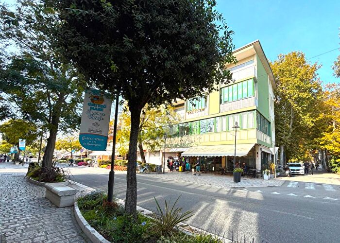 Appartamento bilocale in vendita in Viale Archimede, Cesenatico