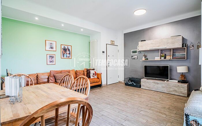 Appartamento trilocale in vendita in Via Nicolò Barabino, Milano