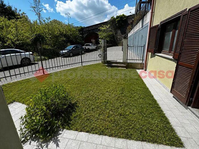 Appartamento bilocale in vendita in Via Giovanni XXIII a, Serra Ricco