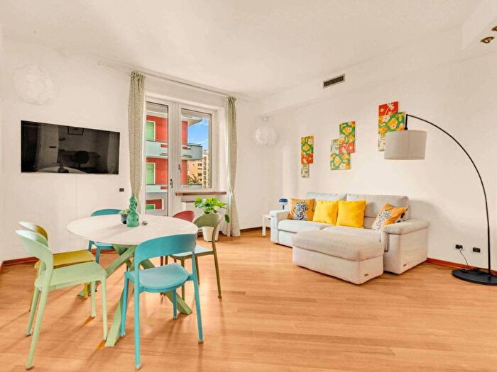 Appartamento quadrilocale in affitto in Via Alessandro Paoli, Melchiorre Gioia, Milano