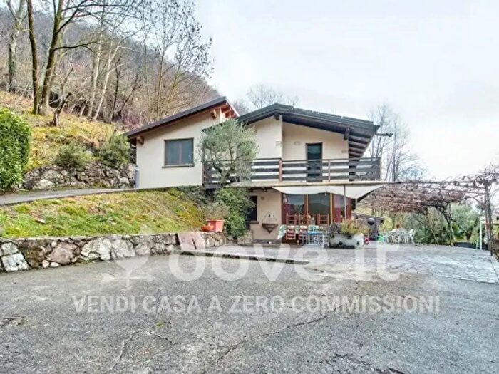 Casa con 5 locali in vendita in Via Valle dellAcqua, Luzzana